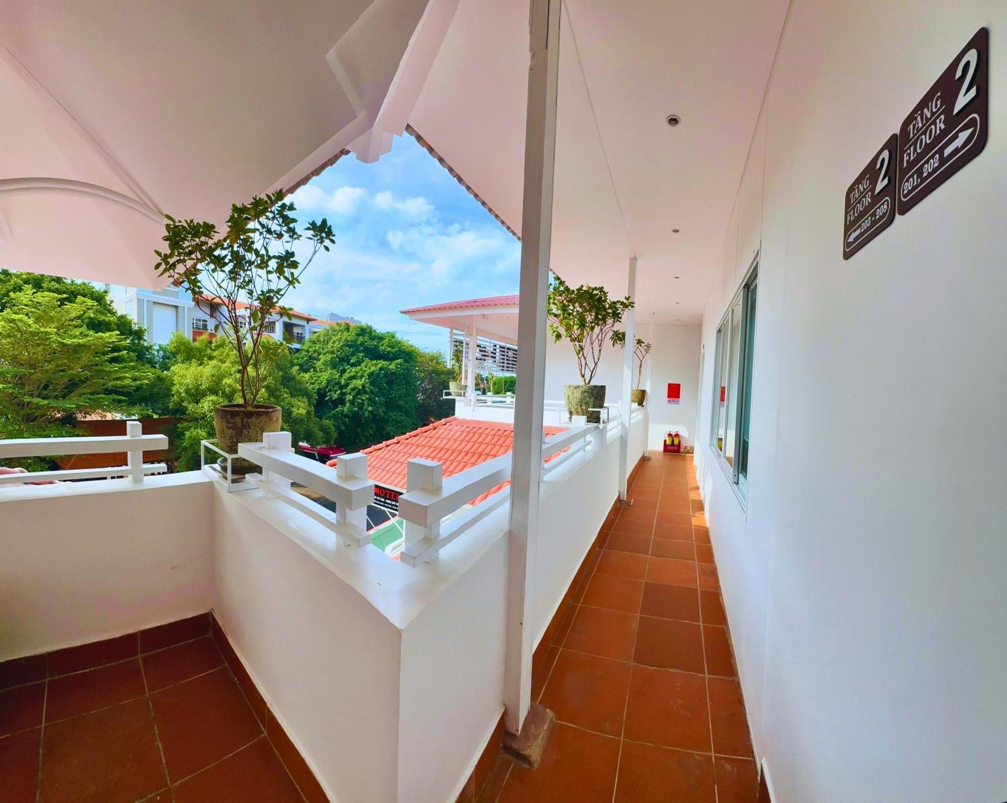 Le Huynh Mui Ne Hotel Extérieur photo